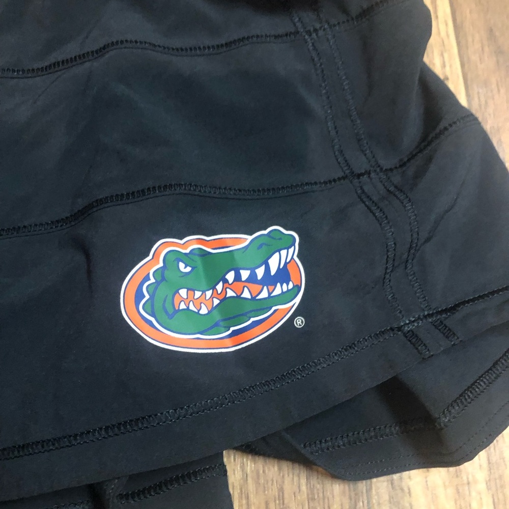 Lululemon Black Athletic Skort with Embroidered Gator Logo - Picture 7 of 11